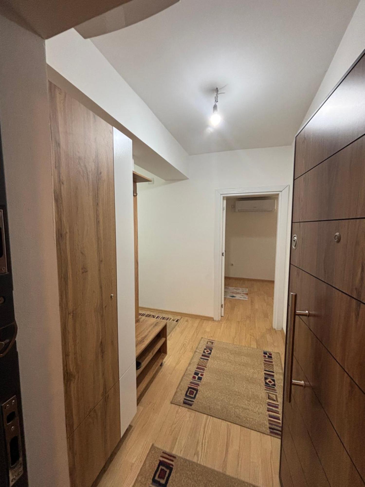 Aria Residence & Ѕра, Apartment 1-43, Level 8 Битоля Екстериор снимка