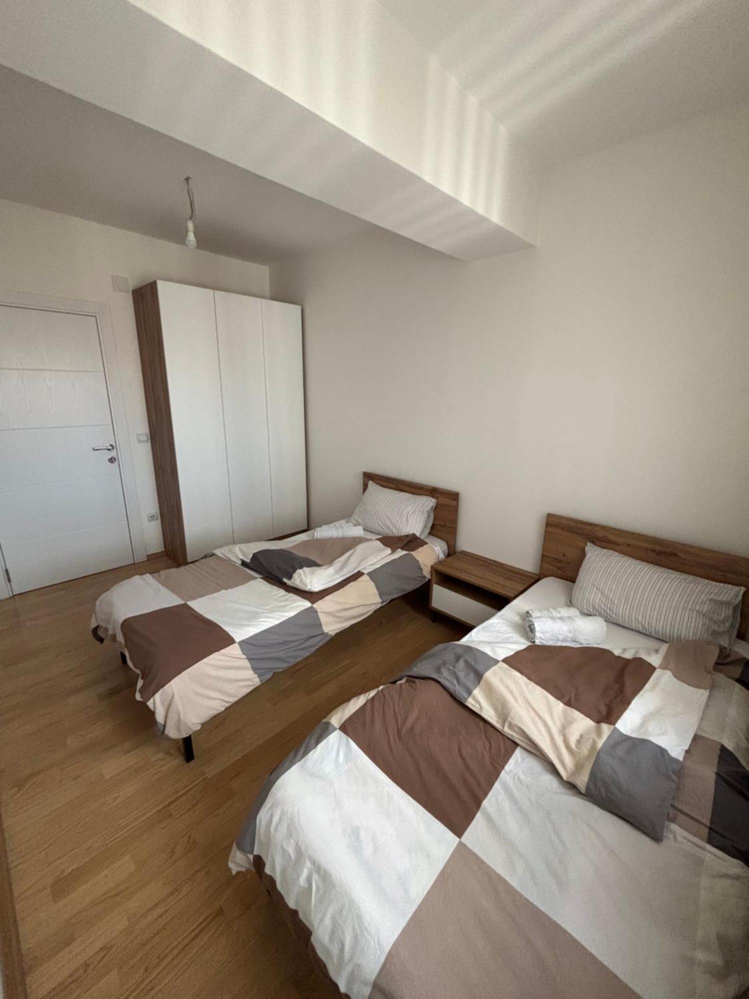 Aria Residence & Ѕра, Apartment 1-43, Level 8 Битоля Екстериор снимка